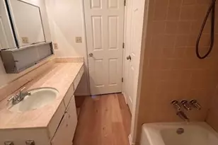 2823 N Eastgate Dr, Tucson, AZ 85712 - Photo 9