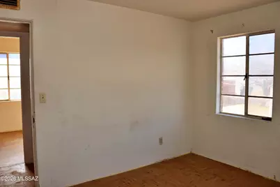 1321 E Miles Street, Tucson, AZ 85719 - Photo 21