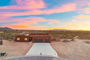 1132 N Range Rider Pl, Vail, AZ 85641 - Photo 1