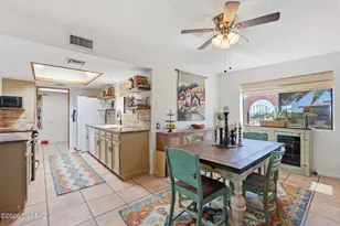 812 W Desert Hills Dr, Green Valley, AZ 85622 - Photo 17