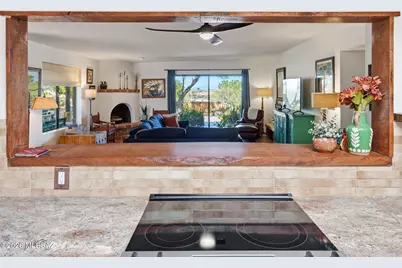 812 W Desert Hills Drive, Green Valley, AZ 85622 - Photo 21