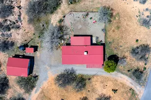 24261 E Shawnee Trail, Benson, AZ 85602 - Photo 35