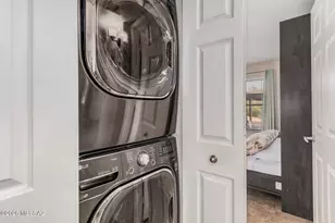 5855 N Kolb Rd, Tucson, AZ 85750 - Photo 17