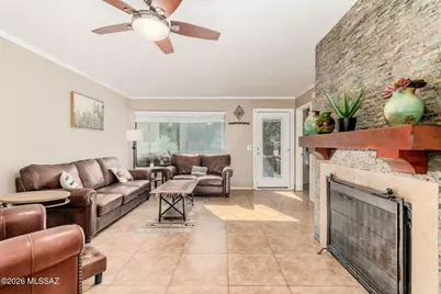5855 N Kolb Road #6104, Tucson, AZ 85750 - Photo 3