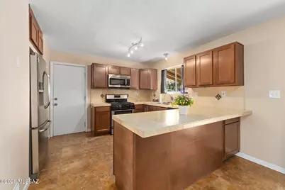 6860 E 39th Street, Tucson, AZ 85730 - Photo 3