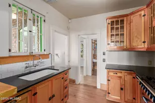 615 E 1st St, Tucson, AZ 85705 - Photo 11