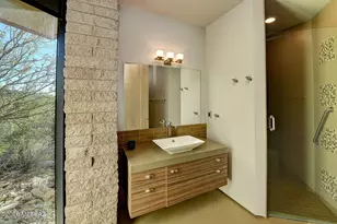 6830 N Hole-In-The-Wall Way, Tucson, AZ 85750 - Photo 33