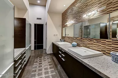 6830 N Hole-In-The-Wall Way, Tucson, AZ 85750 - Photo 15