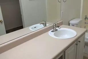 1678 E St Apollonia St, Tucson, AZ 85713 - Photo 13