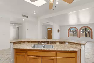 4024 E Santa Barbara Ave, Tucson, AZ 85711 - Photo 13