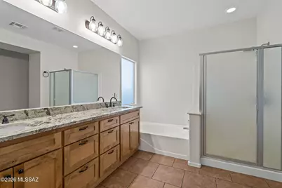 8120 N Wayward Star Drive, Tucson, AZ 85743 - Photo 13
