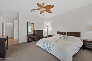 8120 N Wayward Star Dr, Tucson, AZ 85743 - Photo 11