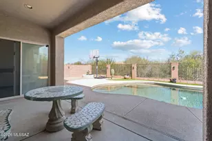 8120 N Wayward Star Dr, Tucson, AZ 85743 - Photo 25