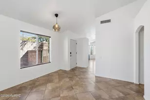 2626 W Desert Bluffs Ct, Tucson, AZ 85742 - Photo 11