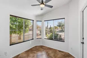 2626 W Desert Bluffs Ct, Tucson, AZ 85742 - Photo 23