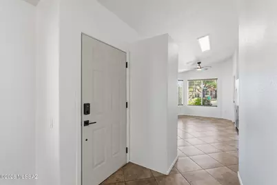 2626 W Desert Bluffs Court, Tucson, AZ 85742 - Photo 3