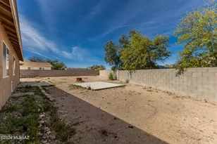 10206 E Desert Crossings Way, Tucson, AZ 85747 - Photo 31