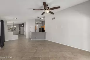 10206 E Desert Crossings Way, Tucson, AZ 85747 - Photo 7