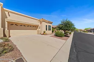 530 W Aspenwood St, Green Valley, AZ 85614 - Photo 3