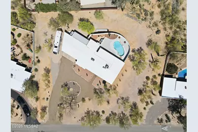 900 W Las Palmas Drive, Tucson, AZ 85704 - Photo 1