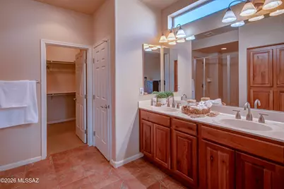 2212 E Bluejay Bluff Lane, Green Valley, AZ 85614 - Photo 19