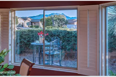 2212 E Bluejay Bluff Lane, Green Valley, AZ 85614 - Photo 7
