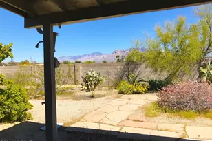 7800 N Nicole Pl, Tucson, AZ 85741 - Photo 1