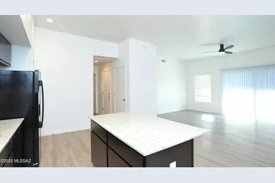 1828 S Math Quiz Drive, Tucson, AZ 85711 - Photo 17