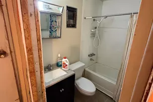 819 E 33rd St, Tucson, AZ 85713 - Photo 9