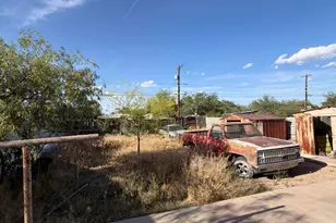 819 E 33rd St, Tucson, AZ 85713 - Photo 11