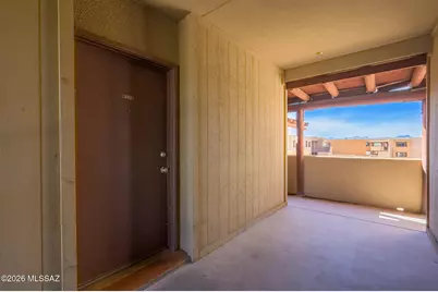1810 E Blacklidge Drive #322, Tucson, AZ 85719 - Photo 3