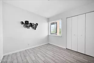 1810 E Blacklidge Dr, Tucson, AZ 85719 - Photo 17