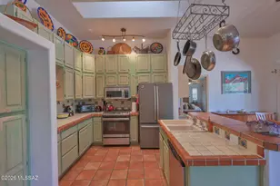 8790 N Shadow Mountain Dr, Tucson, AZ 85704 - Photo 19