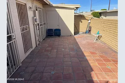 1090 N Caribe Avenue, Tucson, AZ 85710 - Photo 13