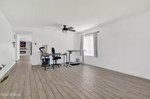 4245 E Sapphire Falls Dr, Tucson, AZ 85712 - Photo 9