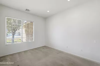7984 W Morning Light Way, Tucson, AZ 85743 - Photo 19