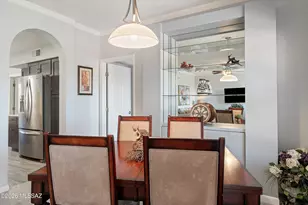 14045 N Desert Butte Dr, Oro Valley, AZ 85755 - Photo 9