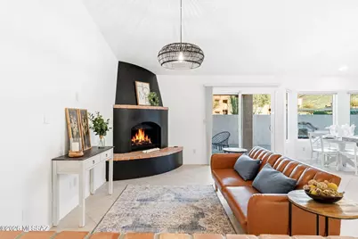 9960 N Roxbury Drive, Oro Valley, AZ 85737 - Photo 9