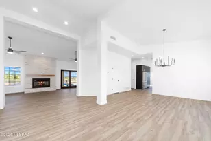 10530 E Escalante Rd, Tucson, AZ 85730 - Photo 13