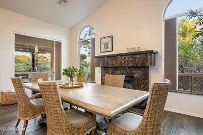 1556 W Periwinkle Place, Tucson, AZ 85737 - Photo 17