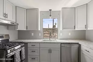 917 W Siglo Pl, Tucson, AZ 85705 - Photo 13