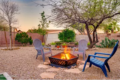 8846 N Willeta Drive, Tucson, AZ 85743 - Photo 33