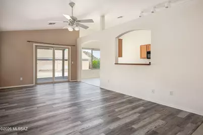 8248 W Lapis Moon Lane, Tucson, AZ 85743 - Photo 9