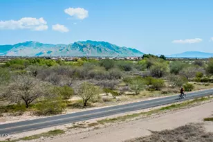 8248 W Lapis Moon Ln, Tucson, AZ 85743 - Photo 41
