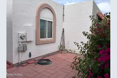 26 W Calle Del Chancero, Green Valley, AZ 85614 - Photo 7