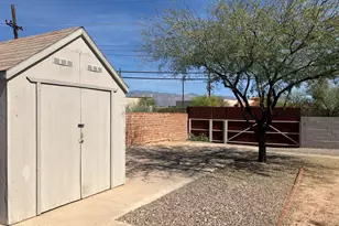 8355 E Cooper Pl, Tucson, AZ 85710 - Photo 35