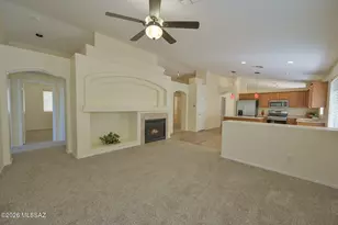 12461 N Crimson Vista Dr, Marana, AZ 85658 - Photo 7