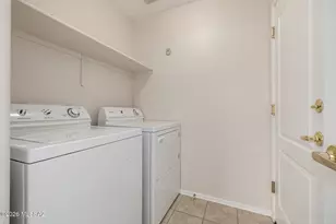 4143 W Coles Wash Ln, Tucson, AZ 85745 - Photo 19