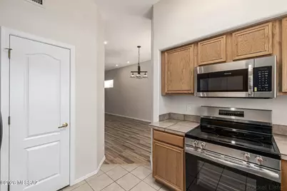 4143 W Coles Wash Lane, Tucson, AZ 85745 - Photo 5