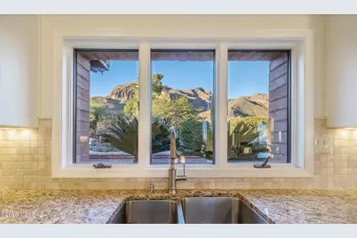 7377 N McManus Trail, Tucson, AZ 85718 - Photo 9